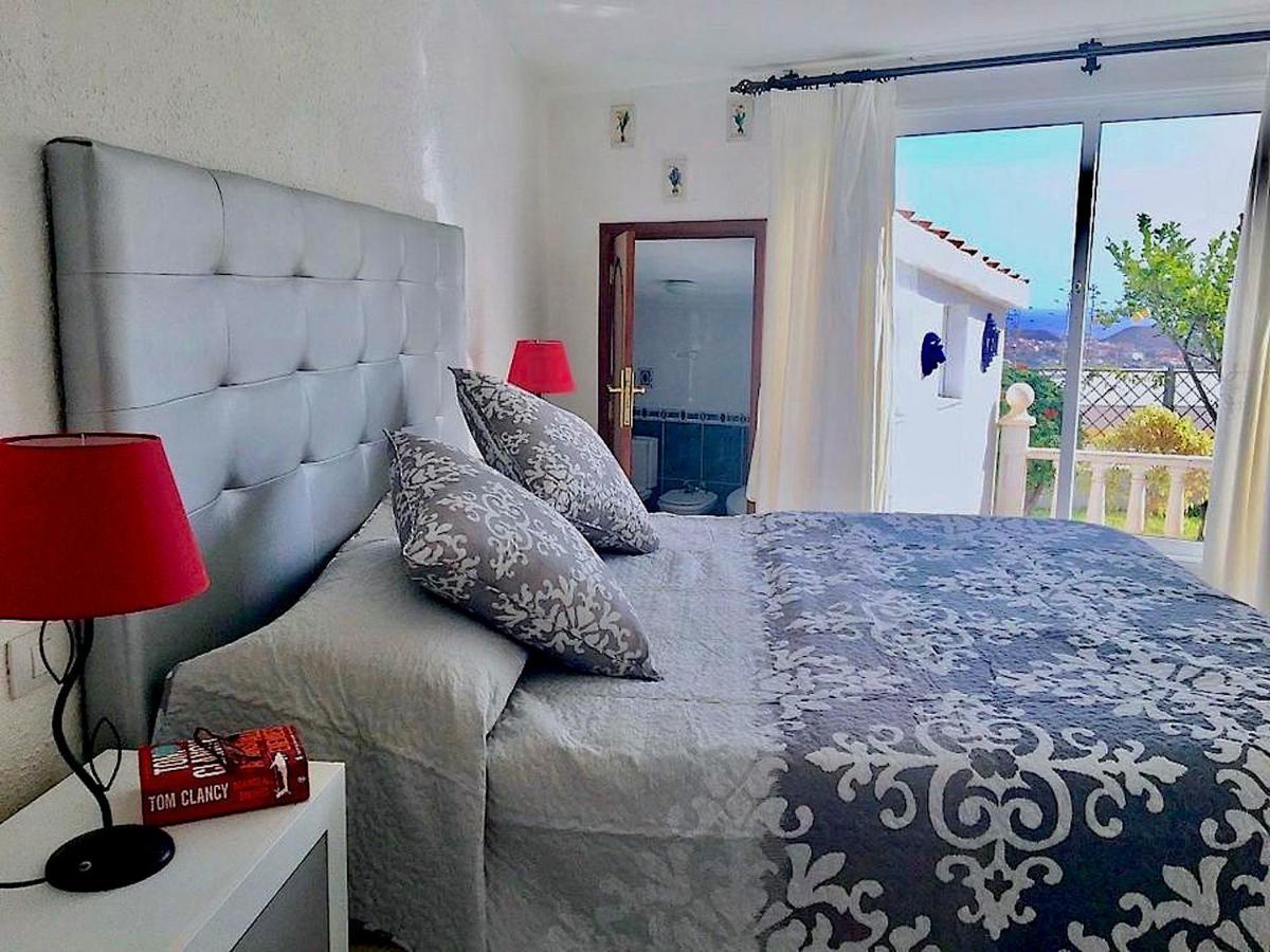 Detached Villa, Private Pool Only 10 Minutes Los Cristianos Valle de San Lorenzo Exterior photo